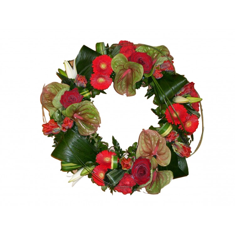 Contemporary Wreath in Contrasting Colours